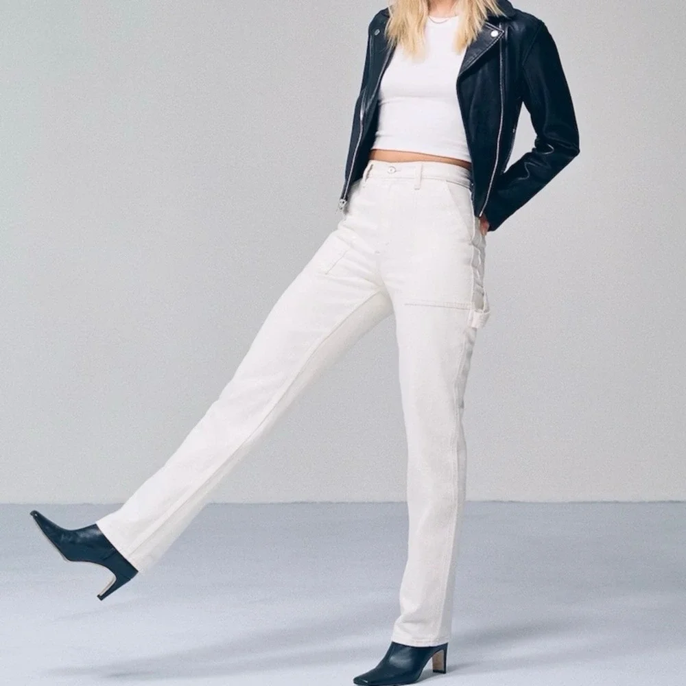 New Abercrombie & Fitch White 90's Straight Ultra High Rise Carpenter Jeans 8‎